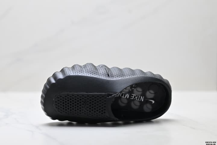 Nike Mind 001 Recovery Slides