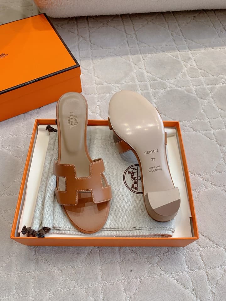 Hermès H-Heeled Sandals in Tan