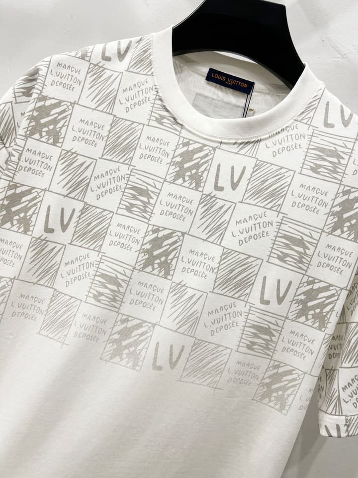 Louis Vuitton Classic Damier Print T-Shirt – 2025SS in Classic Black