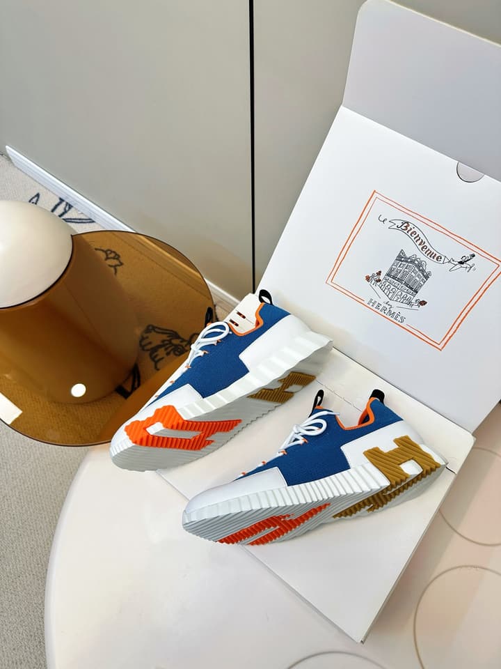 Hermes H Classic Couple Sneakers in Black