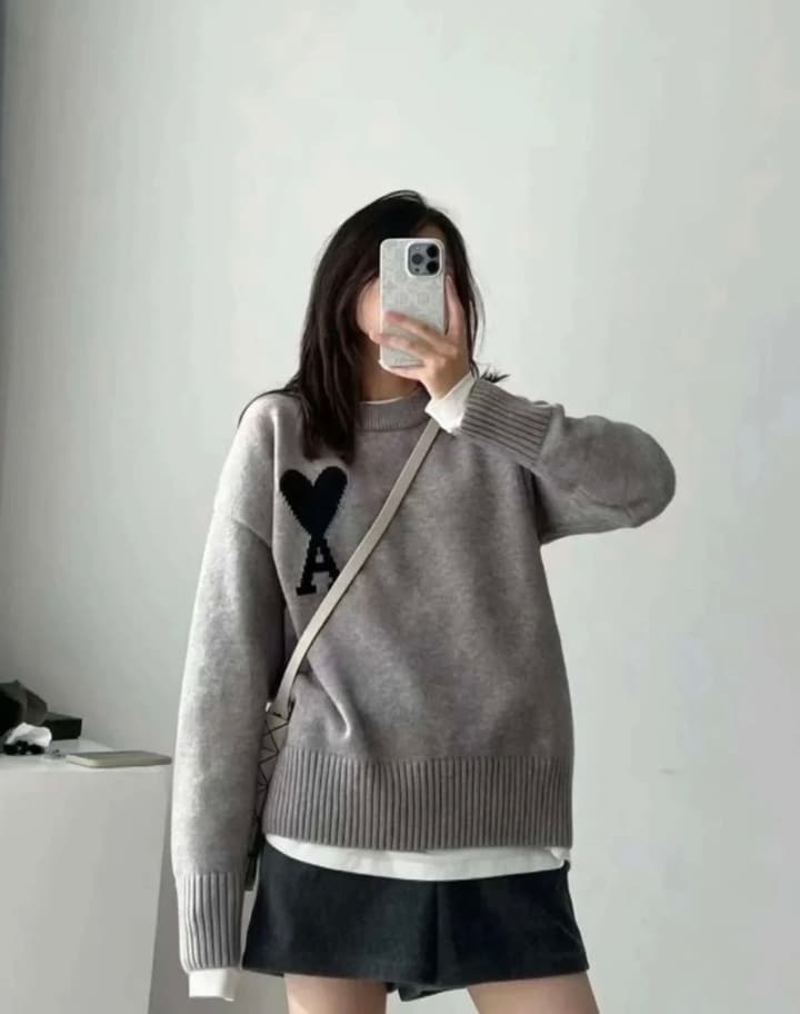 AMI Paris Heart Logo Knit Sweater in Light Gray With Black Heart