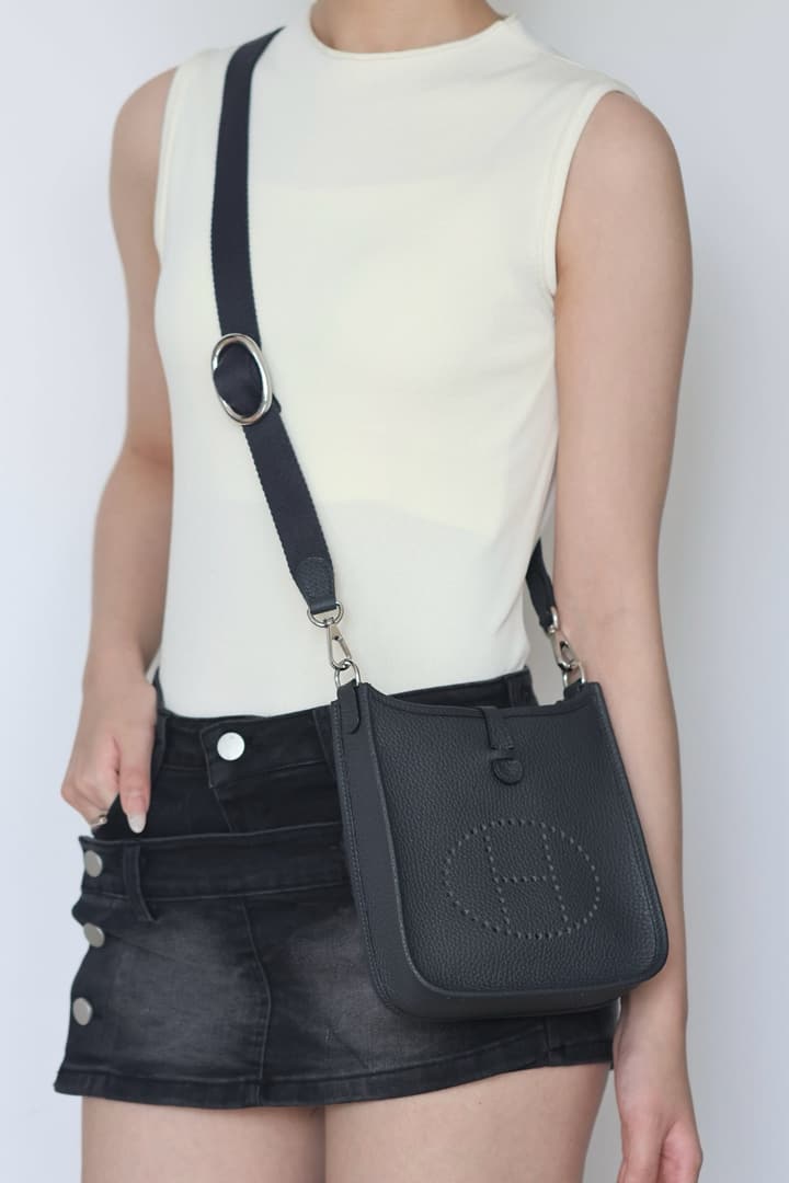 Hermès Evelyne YF16 TC Ice Blue Handbag