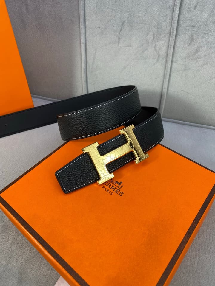 Hermès Crocodile Buckle Belt in Gold Hardware