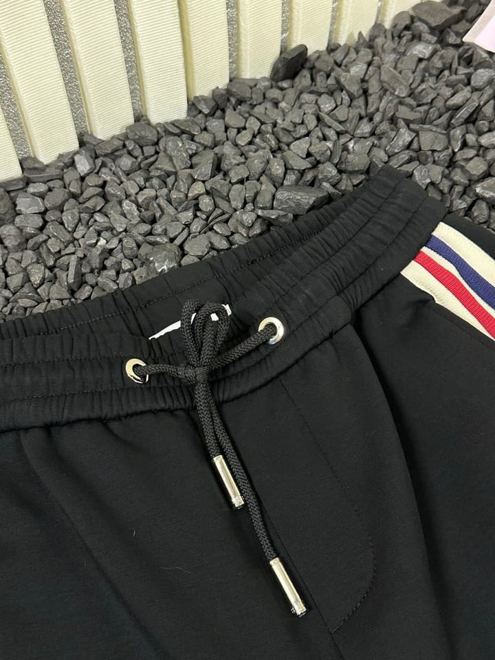Moncler Side Stripe Sweatpants – 25SS Collection