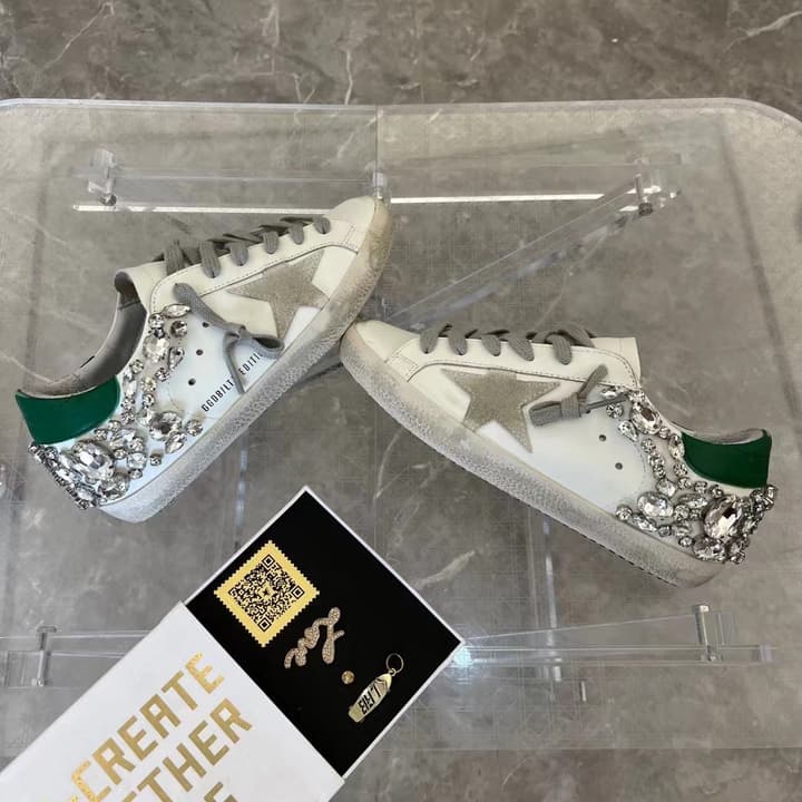 Golden Goose Superstar Diamond Tail Sneakers – 2023 Autumn/Winter in Distressed White With Royal Blue Rhinestone Heel