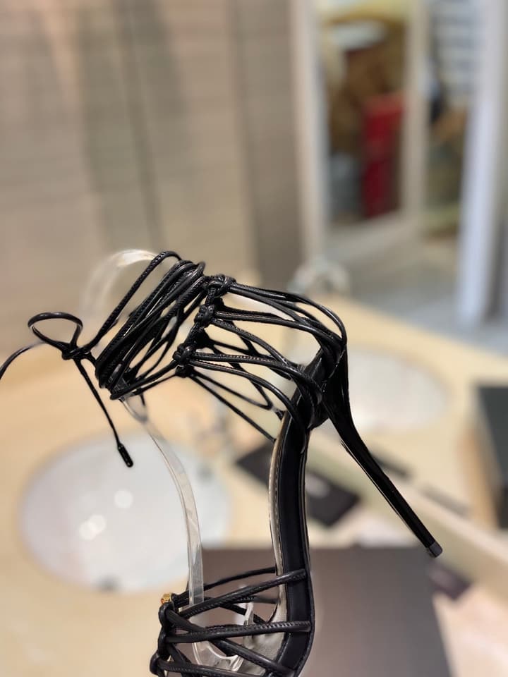 Saint Laurent Letter Buckle Pumps in Bright Gold