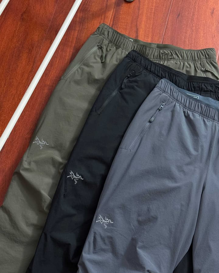 Arc'teryx TRAINING Series Windproof Down Trousers – Winter Collection in Black