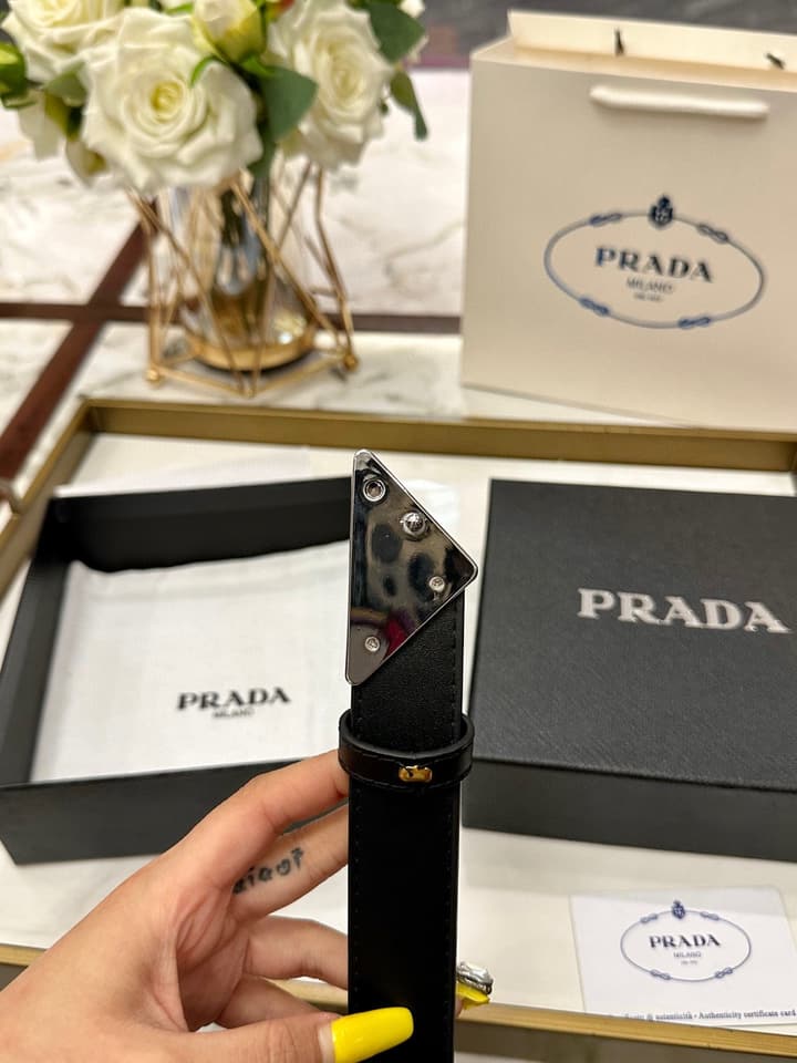 Prada Classic Fashion Belt – 3.0cm in Saffiano Black Leather With Silver Buckle