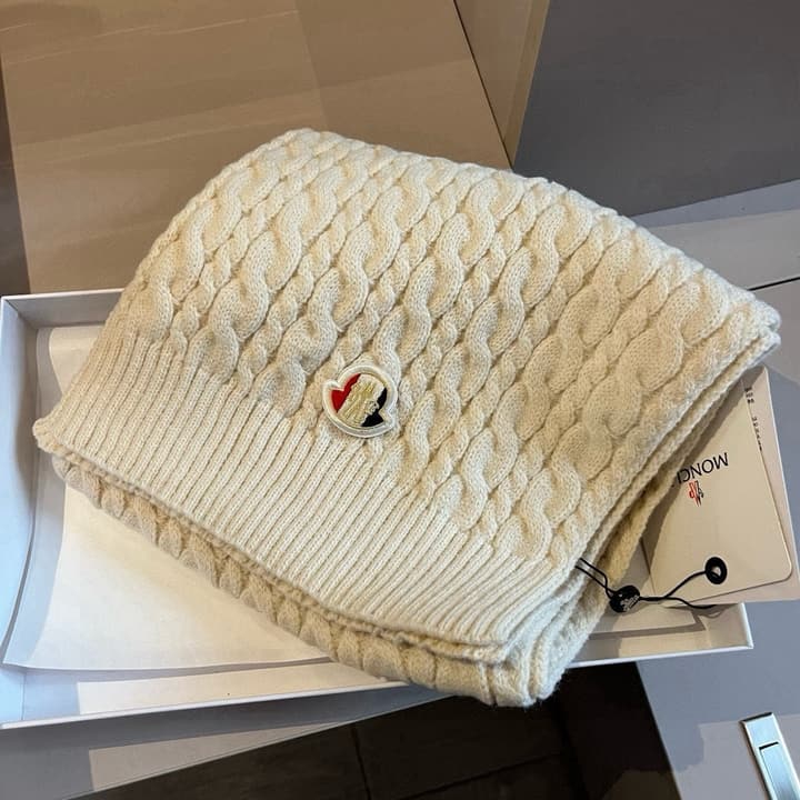 Moncler Knitted Scarf Hat Set in Camel Knit