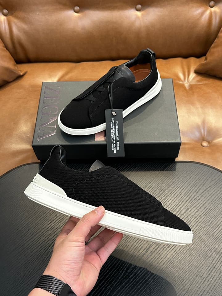 Zegna Triple Stitch Low-Top Sneakers in Dark Brown