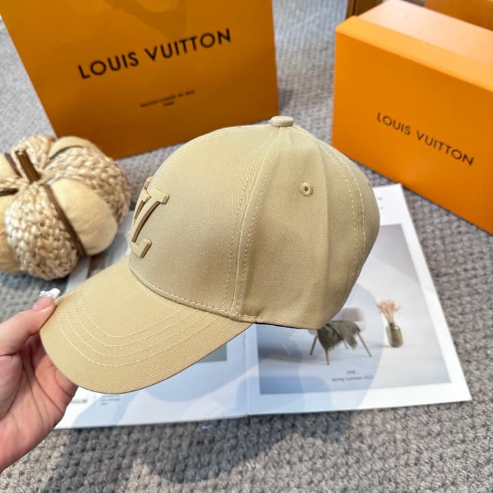 Louis Vuitton Unisex Baseball Cap – New Collection in Beige
