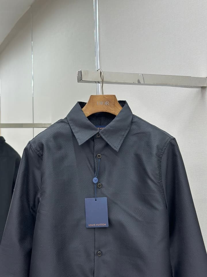 Louis Vuitton Jacquard Long Sleeve Shirt – 25SS in Dark Gray Jacquard