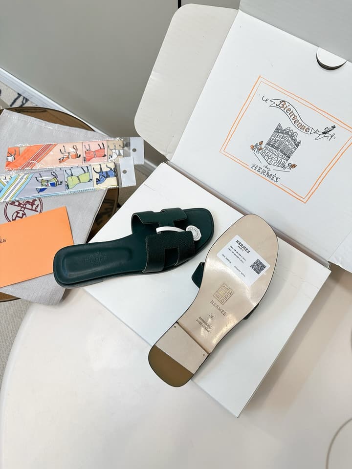 Hermès Palm Grain H-Slides in Bright Green