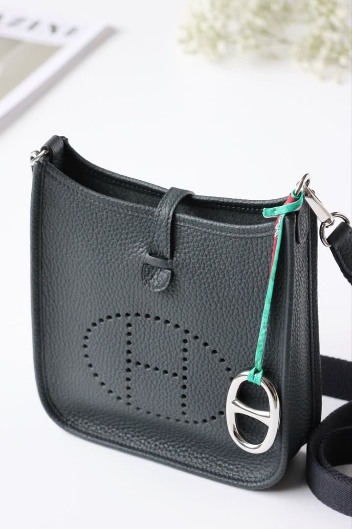 Hermès Evelyne YF16 TC Ice Blue Handbag