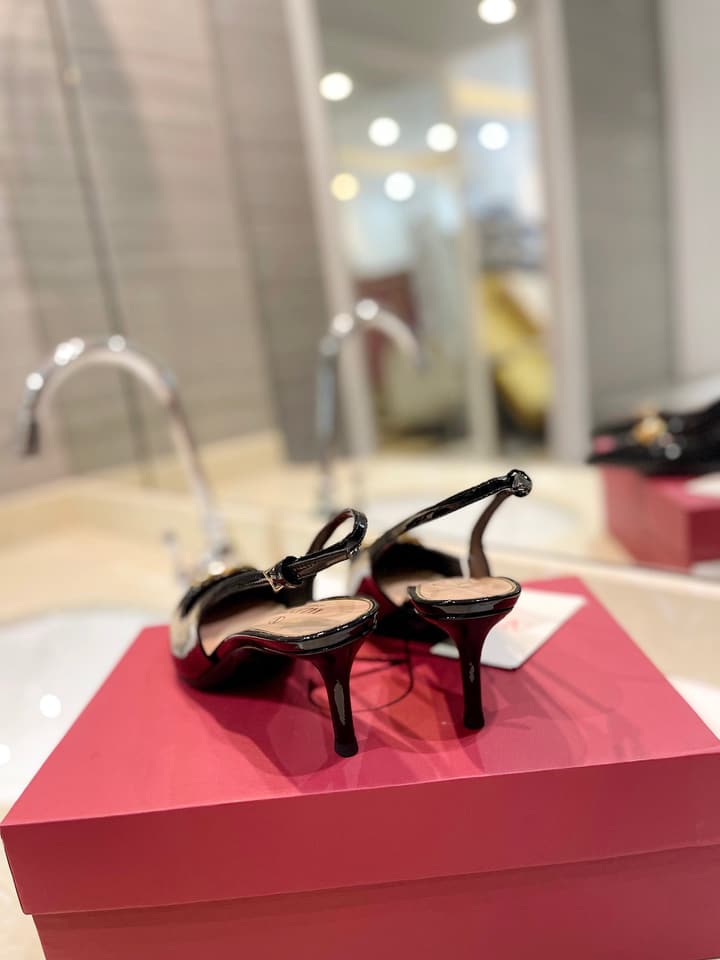 Valentino VLogo Signature Patent Leather Slingback Heels – 2024 Collection in Nude Leather