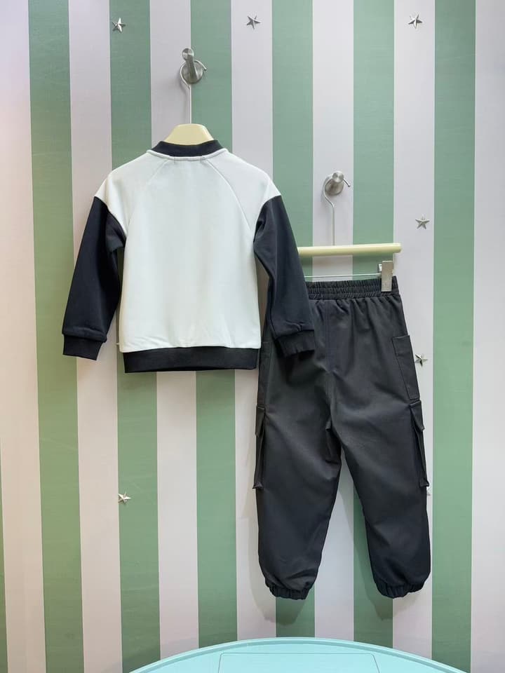 Prada Kids Boys Sweatshirt Tracksuit Set – 2025SS – Kids Collection in Black Body White Sleeves