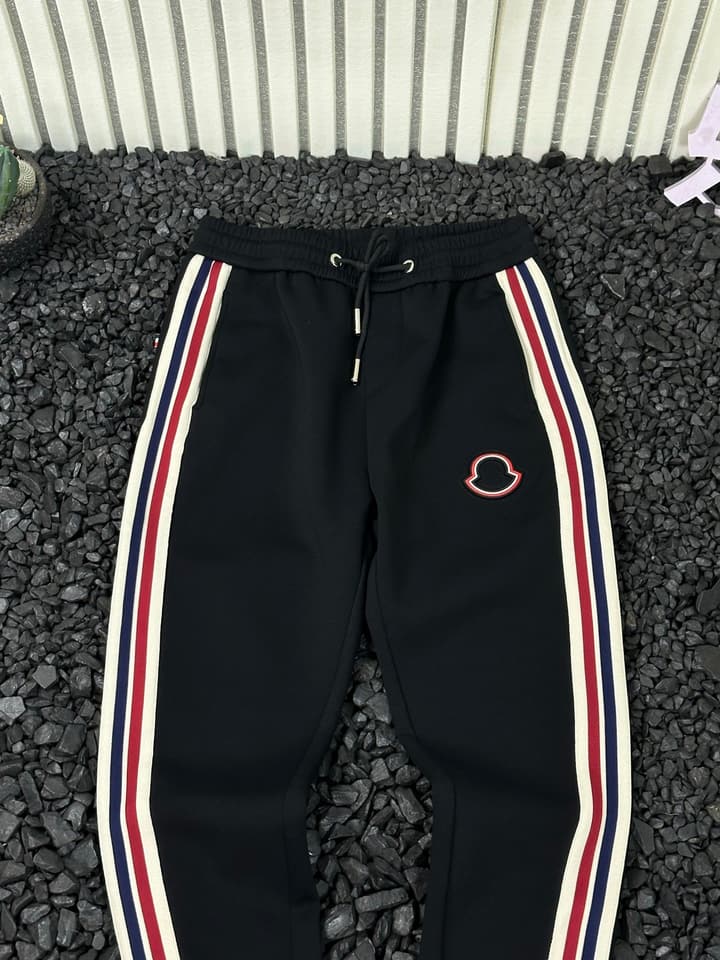 Moncler Side Stripe Sweatpants – 25SS Collection