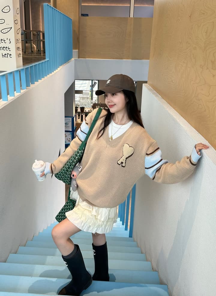 AMI Paris Classic Heart Logo V-Neck Knit Sweater in Khaki Brown With Striped Sleeves