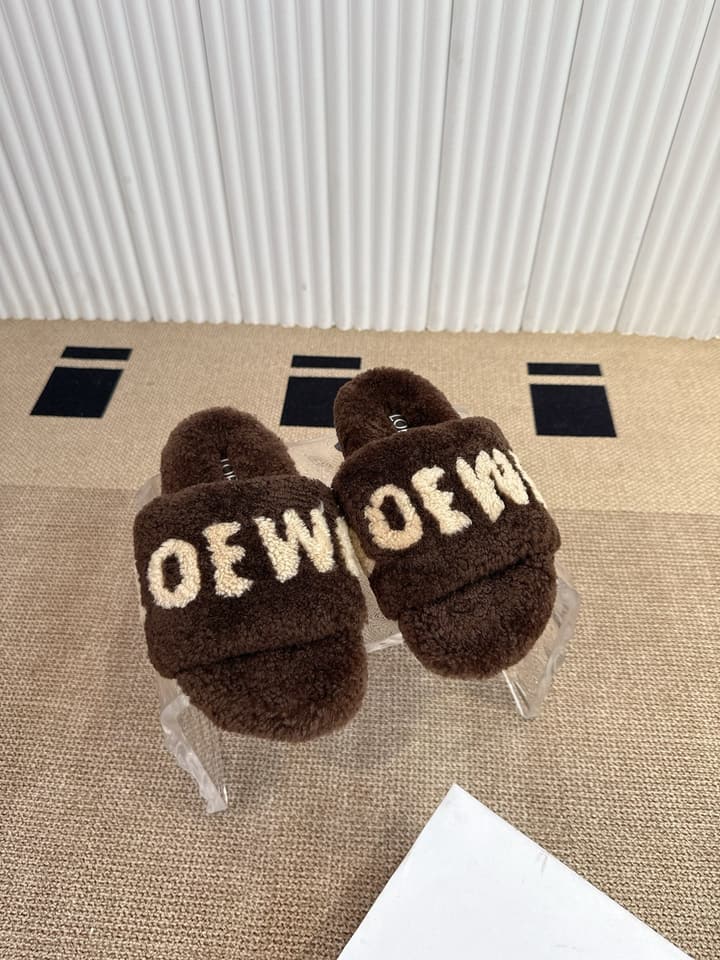 Loewe Classic Autumn/Winter Wool Slippers in Black With White Text