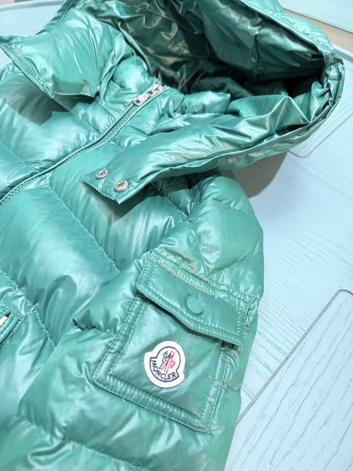 Moncler Kids Puffer Jacket – 2025 Collection in Light Pink