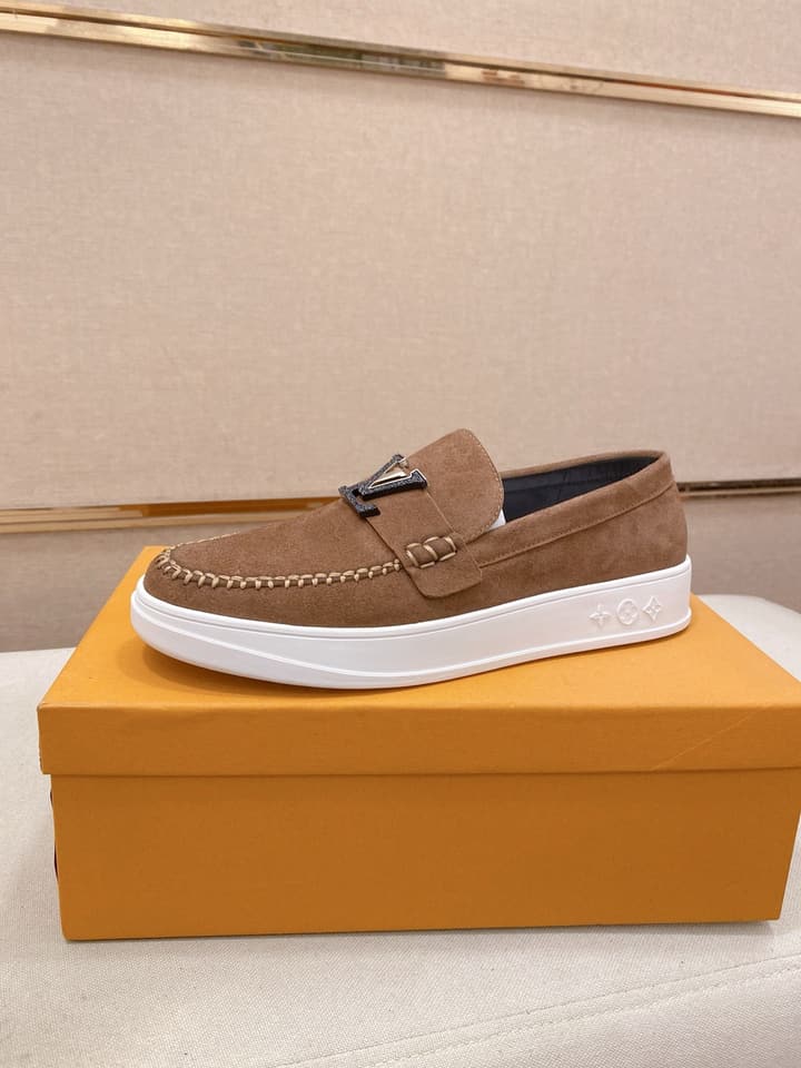 Louis Vuitton New Release Luxury Leather Loafers in Brown Loafer