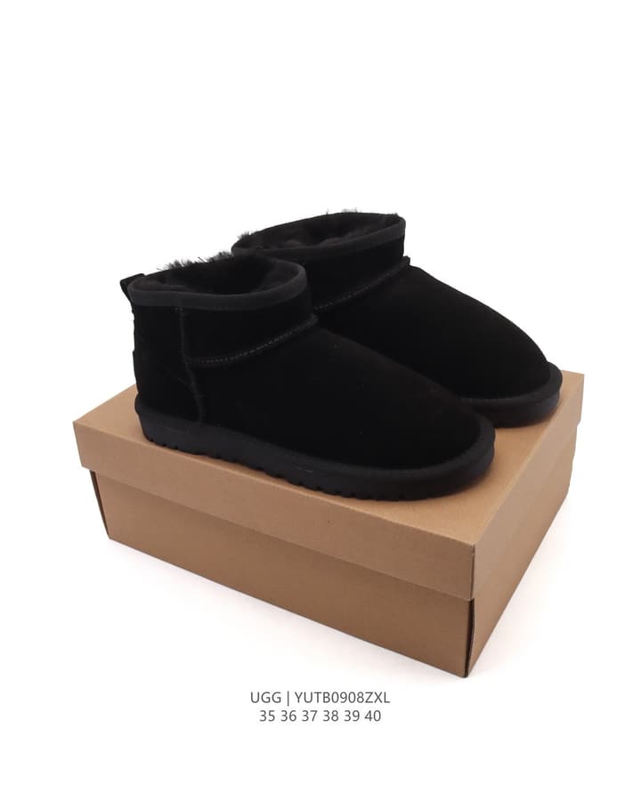 UGG Mid-Tube Plush Snow Boots – Autumn/Winter Collection in Black