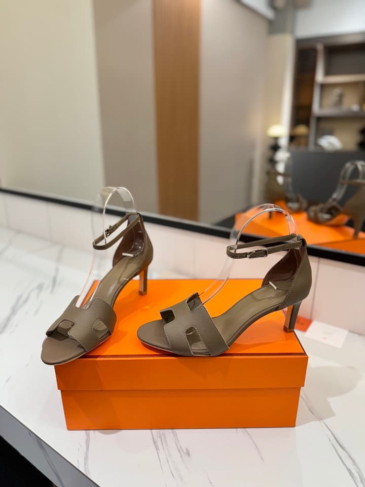 Hermès Classic Palm Grain Cowhide Heels – 6.5cm in Black