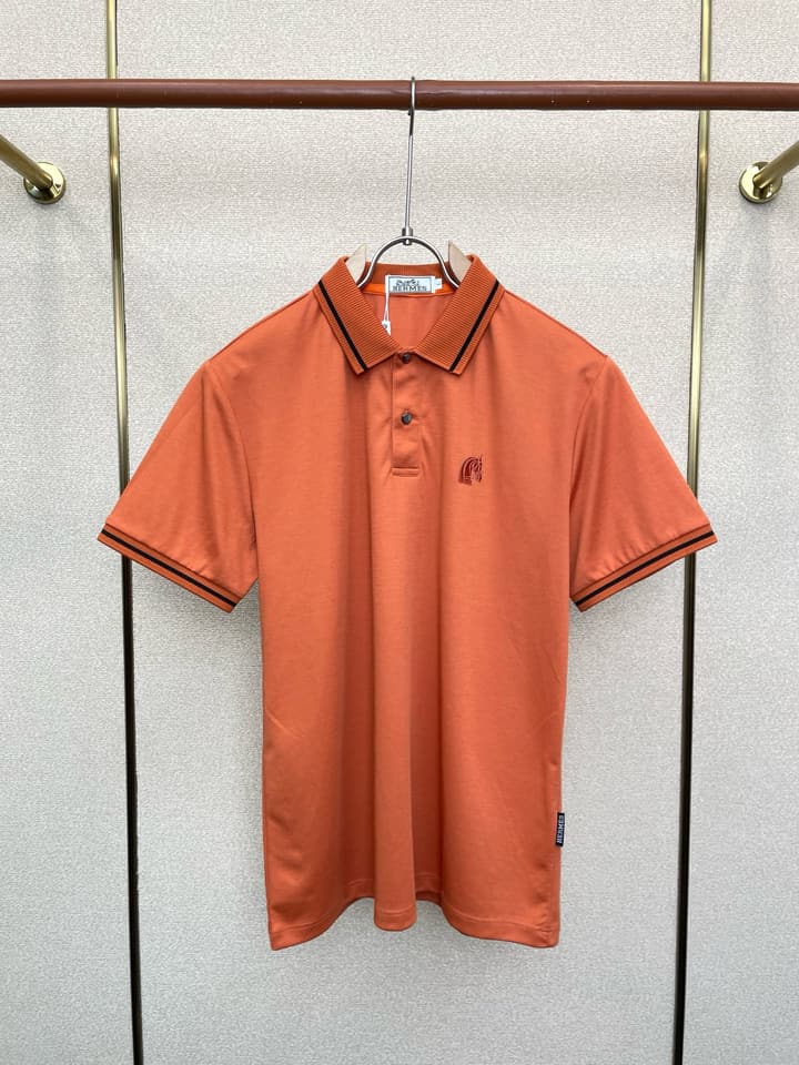 Hermès Men's Casual Short-Sleeve T-Shirt – Spring/Summer Collection in Navy Blue With Orange Trim