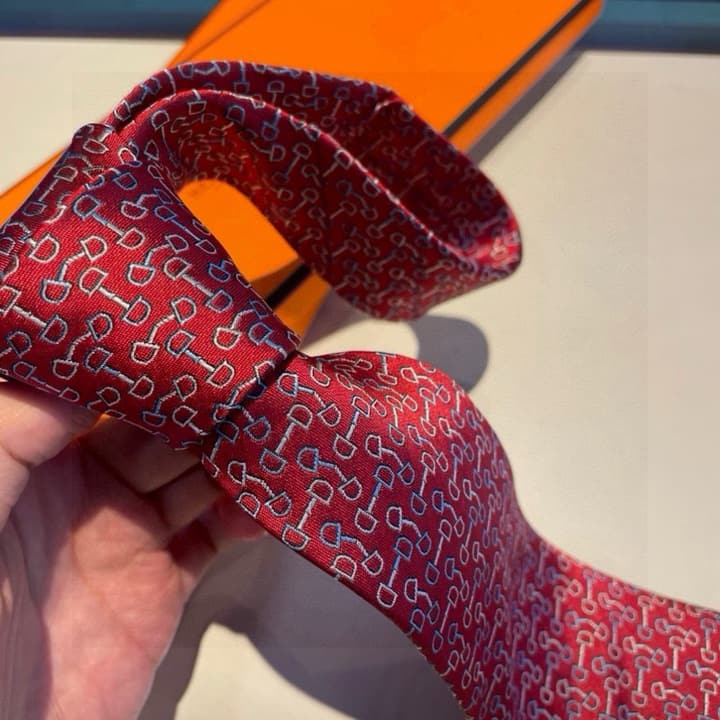 Hermès Men's New Collection Silk Tie in Navy Blue