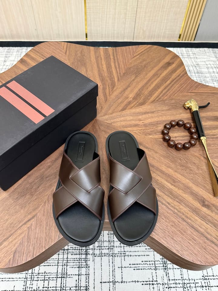 Zegna Men's Cross Strap Leather Slippers