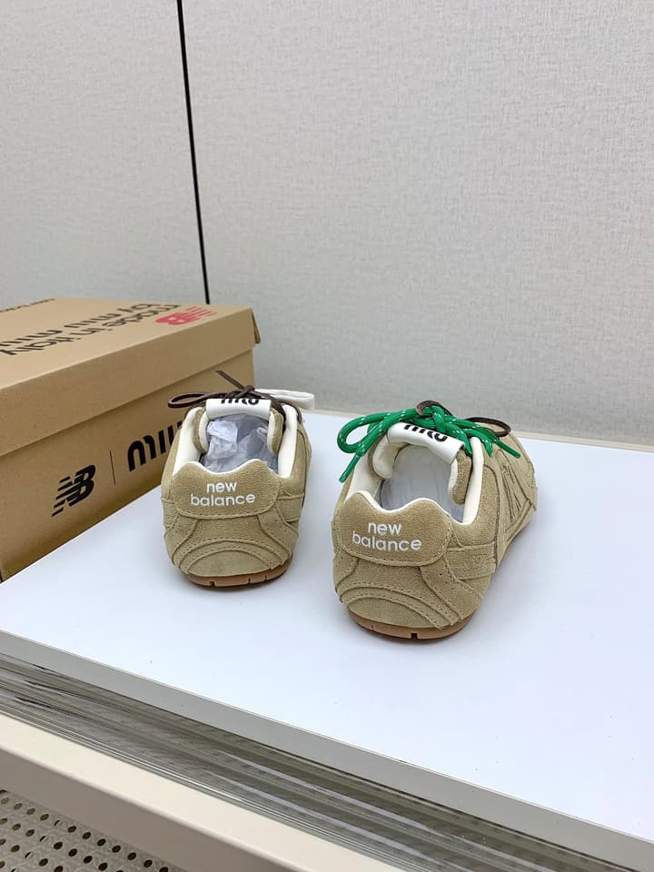 Miu Miu x New Balance Collaboration Runway Sneakers – 2024 in Distressed Grey