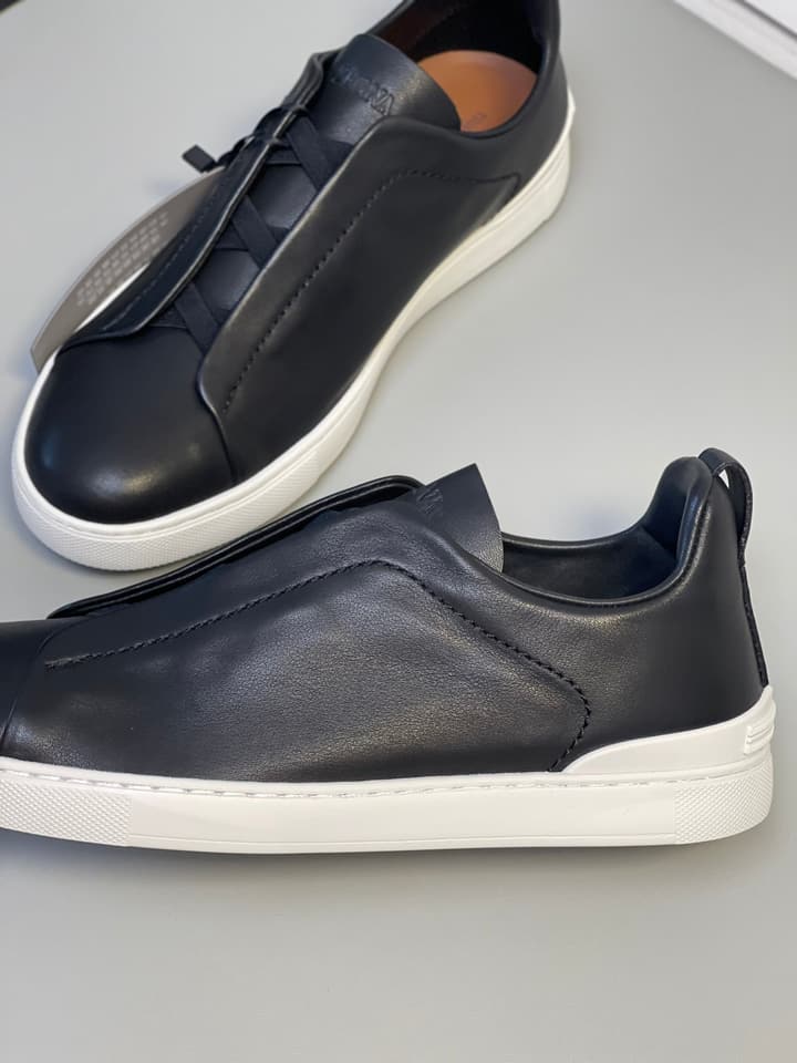Zegna SECONDSKIN Triple Stitch Low-Top Sneakers in Navy Smooth Leather