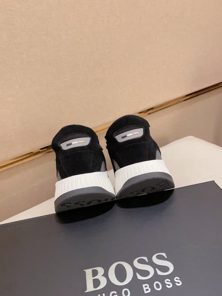 Boss Latest Casual Fly-Knit Sneakers in Black With Gold Accents