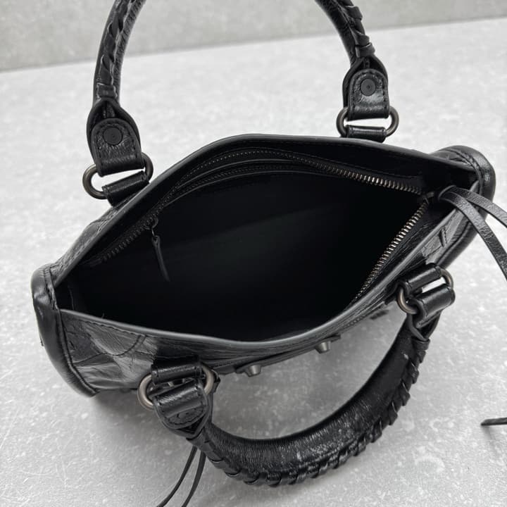 Balenciaga Le City Mini Bag – Oil-Waxed Black in Oil Wax Black