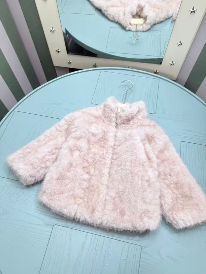 Dior Kids Faux Fur Coat – 25SS – Kids Collection in Dusty Pink Faux Fur