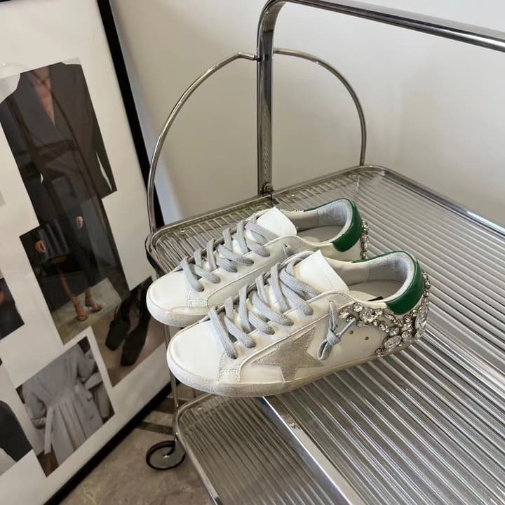 Golden Goose Superstar Diamond Tail Sneakers – 2023 Autumn/Winter in Distressed White With Royal Blue Rhinestone Heel
