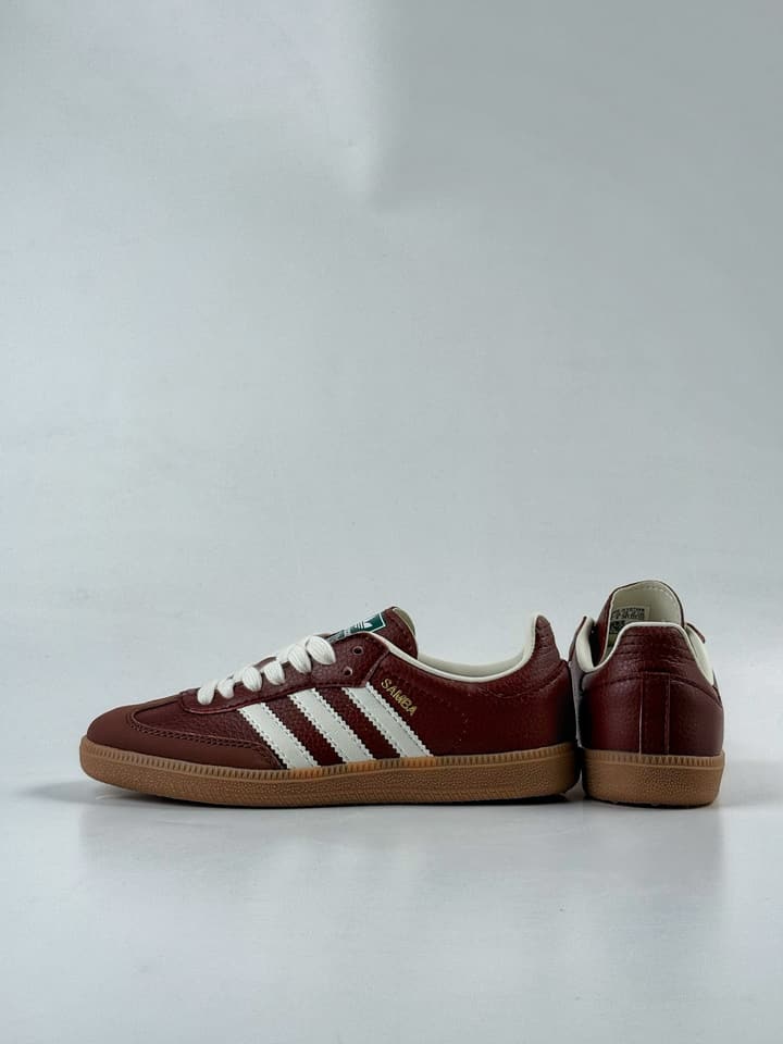 Adidas Samba Handball Spezial OG Sneakers in Burgundy