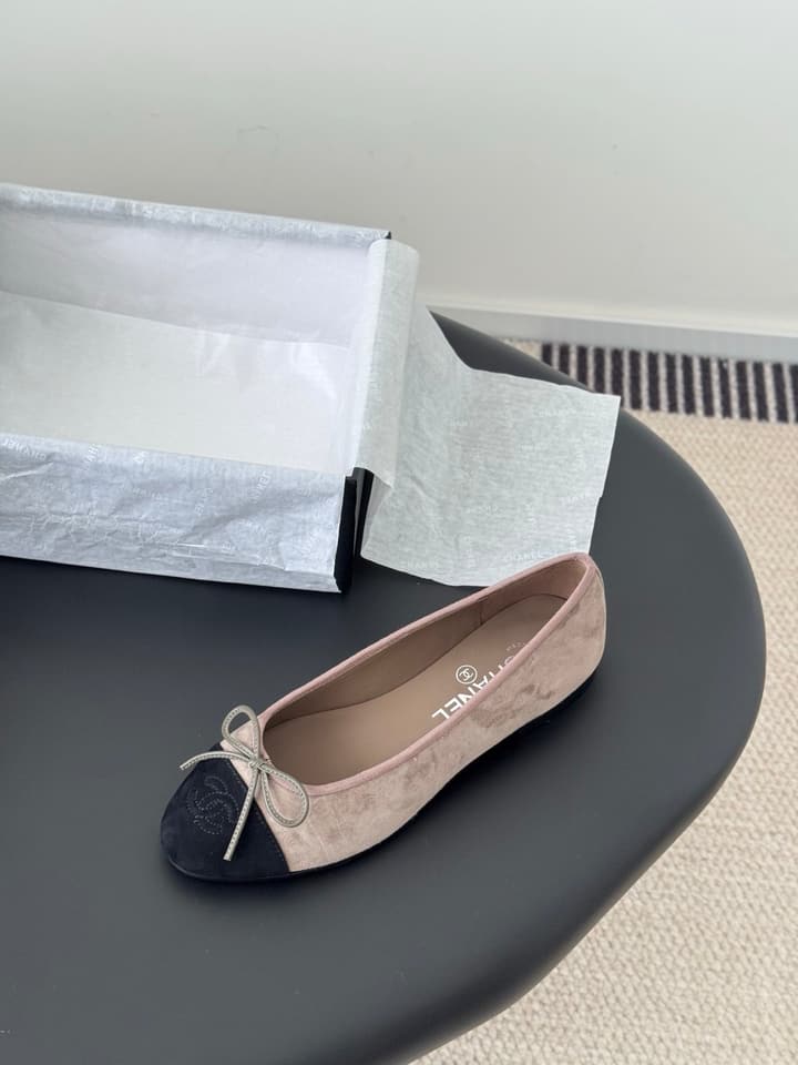 Chanel Classic Round Toe Ballet Flats in Dusty Rose With Bow