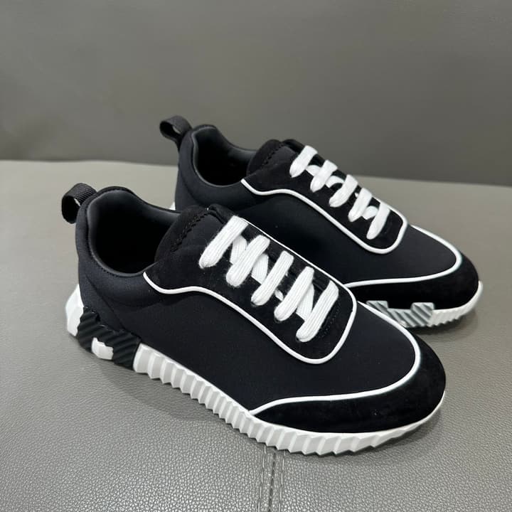 Hermès Bouncing Sneakers in Bright White With Orange H