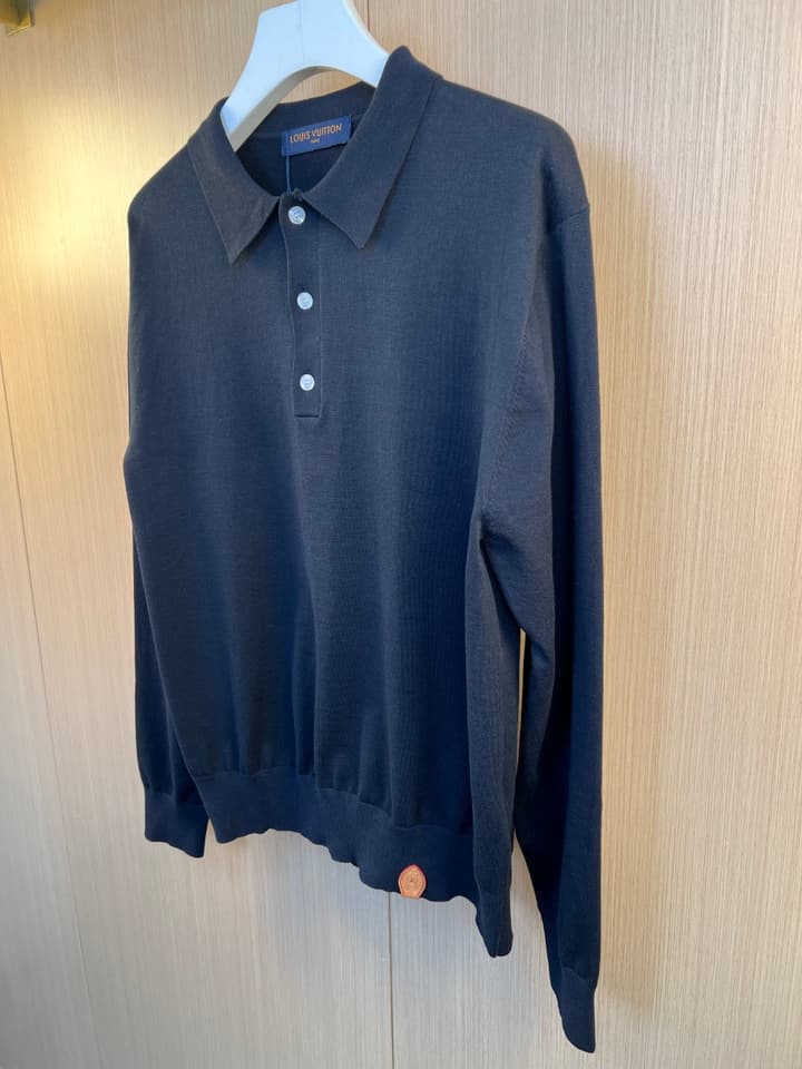 Louis Vuitton Monogram Leather Patch Knit Long-Sleeve Polo Shirt – 26SS Early Spring Collection in Black