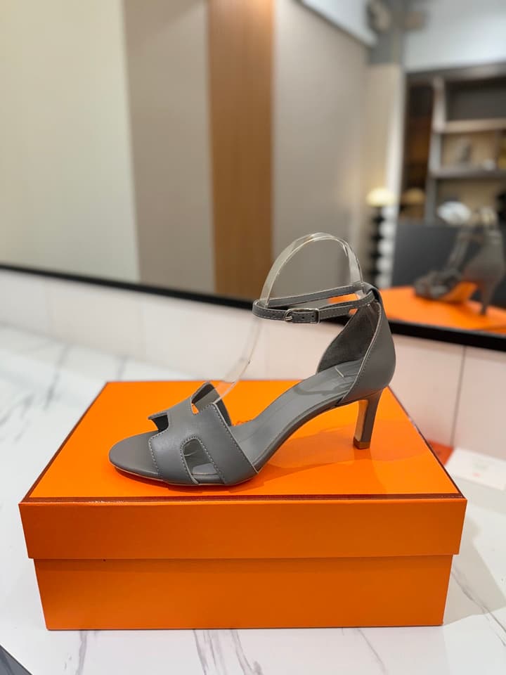 Hermès Classic Smooth Cowhide Heels – 6.5cm in All White