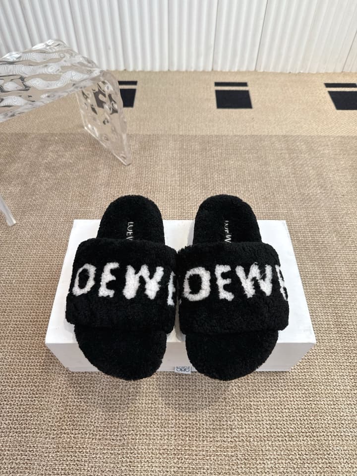 Loewe Classic Autumn/Winter Wool Slippers in Black With White Text