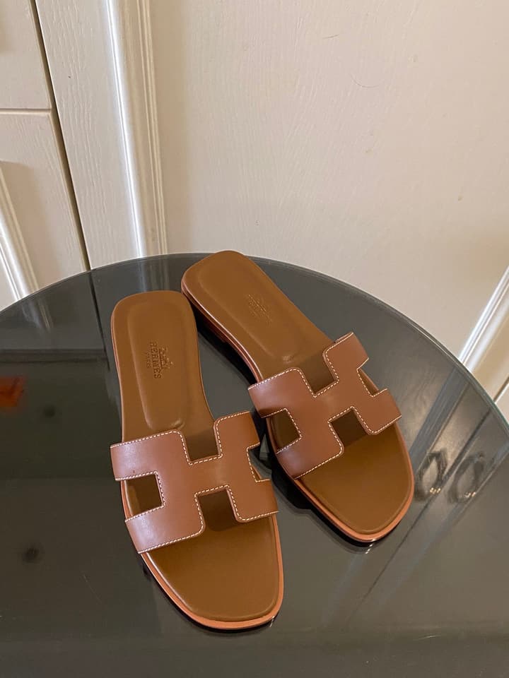 Hermès H Leather Sandals – 2022 Spring Collection