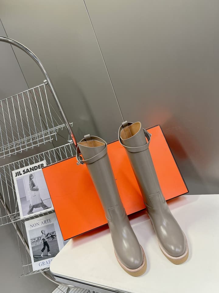 Hermès Kelly Riding Boots in Black