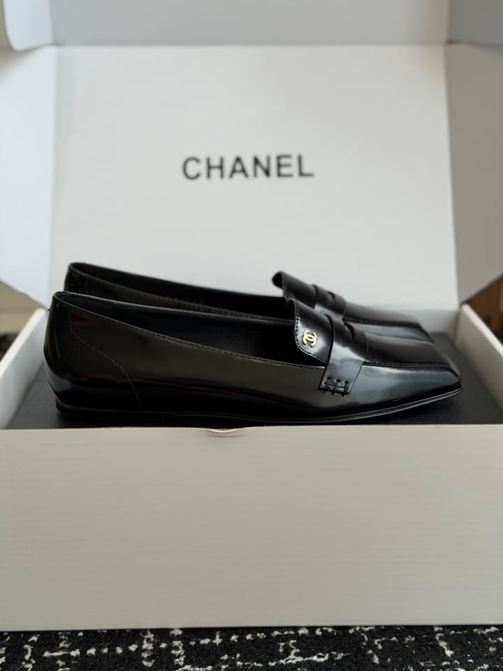 Chanel Square Toe Flats – Early Spring Collection – 26SS