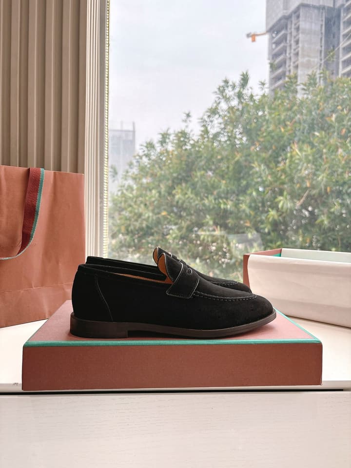 Loro Piana Loafers in Black Suede