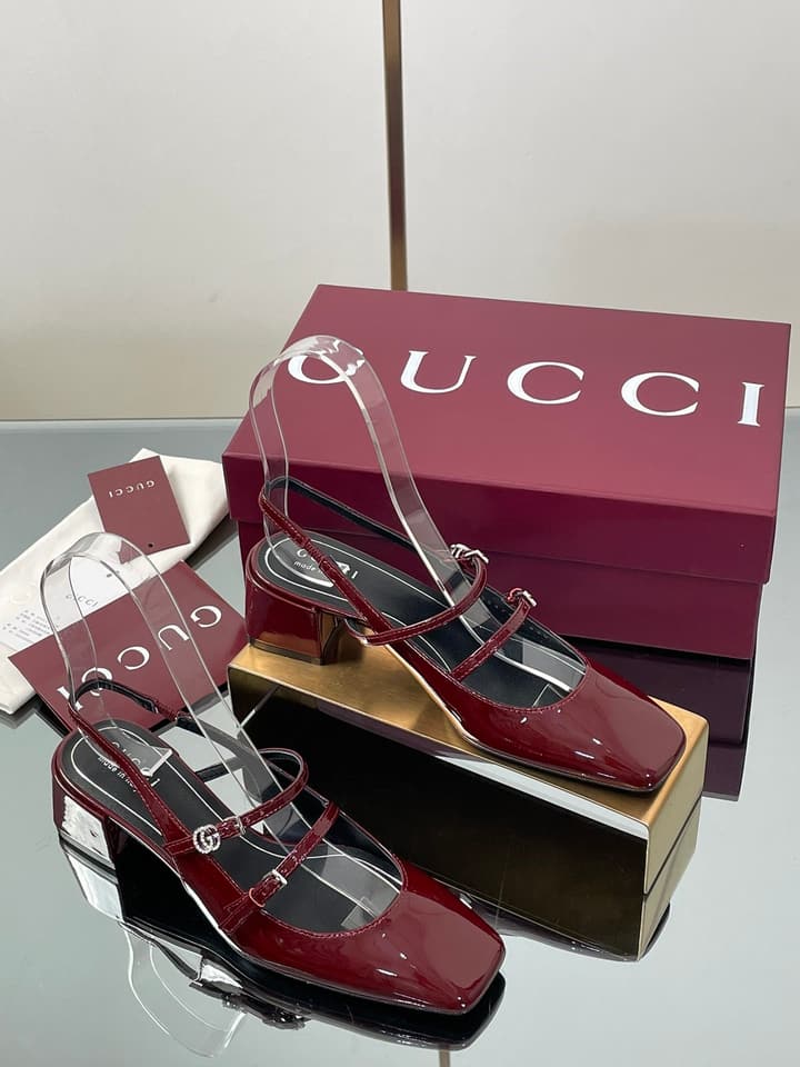 Gucci Crystal Double G Slingback Pumps – 2025 Fall Collection in Burgundy Red