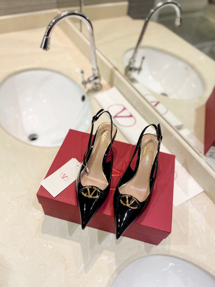 Valentino VLogo Signature Patent Leather Slingback Heels – 2024 Collection in Nude Leather