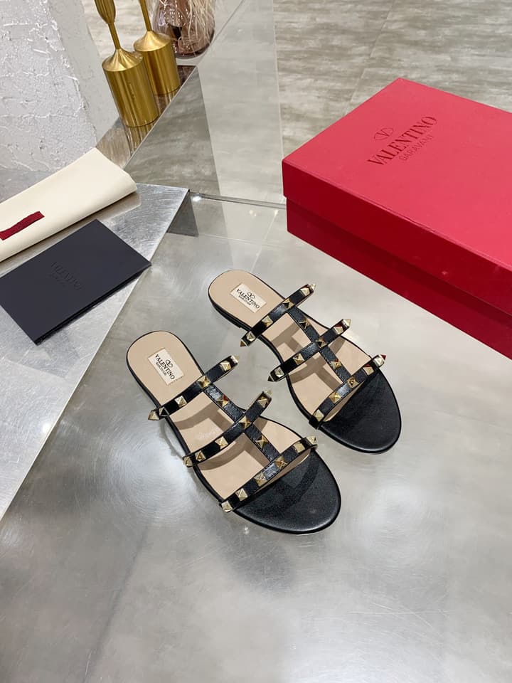 Valentino Studded Sheepskin Flat Sandals in Black