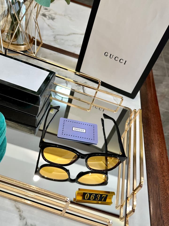 Gucci Polarized Sunglasses in Clear Lenses